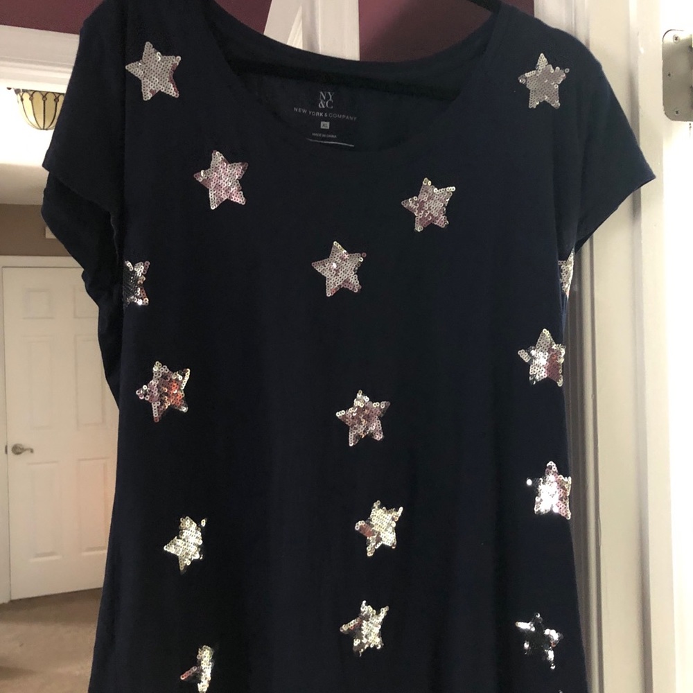 NY&Co t shirt